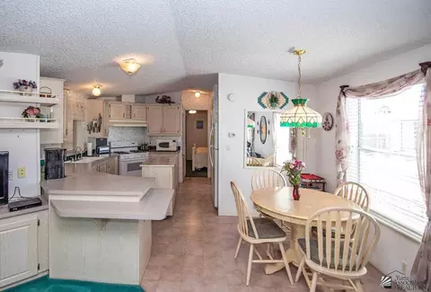 13641 E 53 Dr, Yuma, AZ 85367 photo 4