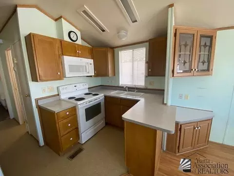 14353 E 28 Pl, Yuma, AZ 85367 photo 9