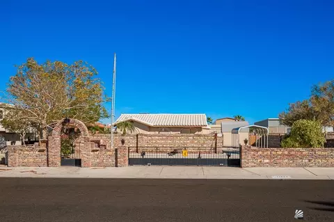 13604 E 53 Ln, Yuma, AZ 85367 photo 1