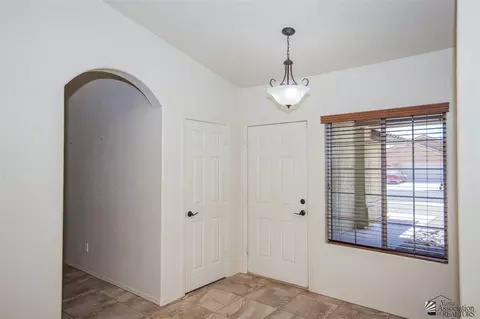 6112 E 47 St, Yuma, AZ 85365 photo 5