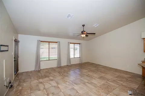 6112 E 47 St, Yuma, AZ 85365 photo 3