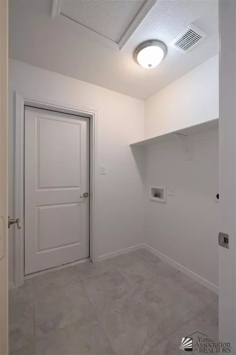 4024 S Hinckley Dr, Yuma, AZ 85365 photo 7