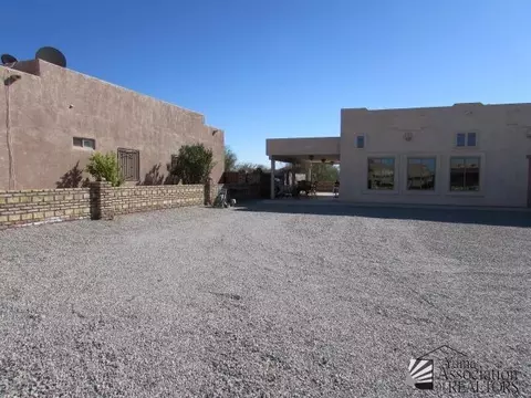 14687 E 50 St, Yuma, AZ 85367 photo 1