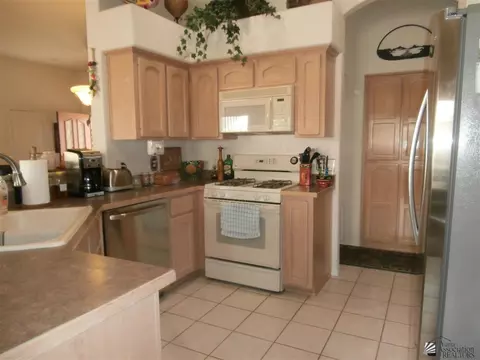 10694 E 38 Pl, Yuma, AZ 85365 photo 6