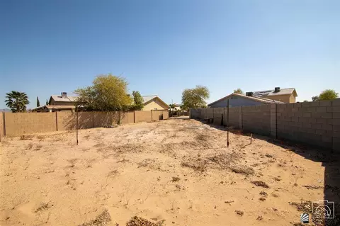 8600 E 24 Pl, Yuma, AZ 85365 photo 22