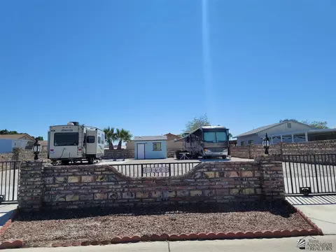 13603 E 54 Dr, Yuma, AZ 85367 photo 1