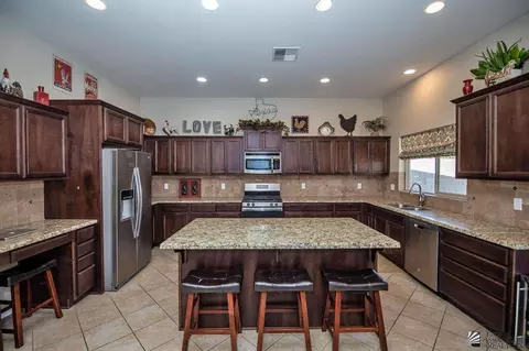 7828 E 37 Pl, Yuma, AZ 85365 photo 9