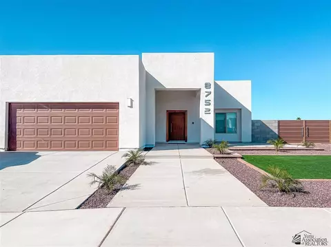 8752 E 40 Pl, Yuma, AZ 85365 photo 1