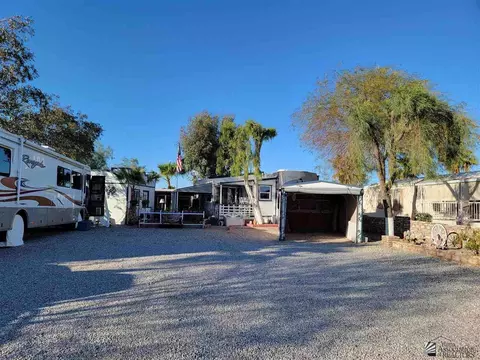 12542 E 45 St, Yuma, AZ 85367 photo 2