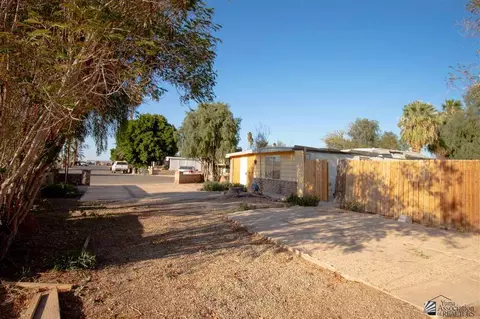 9683 S Agate Way, Yuma, AZ 85365 photo 4