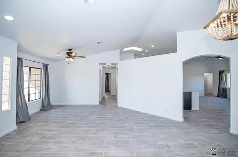 8428 E Topeka Pl, Yuma, AZ 85365 photo 9