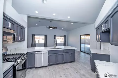8428 E Topeka Pl, Yuma, AZ 85365 photo 11