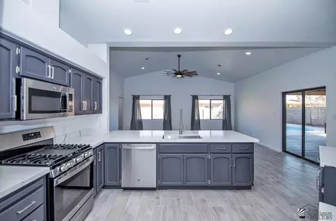 8428 E Topeka Pl, Yuma, AZ 85365 photo 12