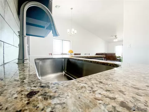 8743 E 40 Ln, Yuma, AZ 85365 photo 3