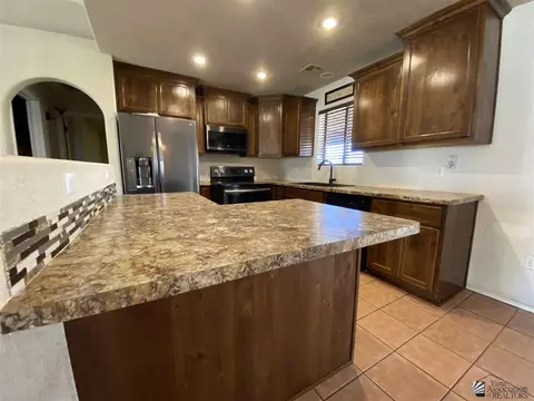 11192 E 37 Ln, Yuma, AZ 85367 photo 3