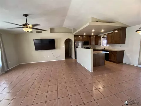 11192 E 37 Ln, Yuma, AZ 85367 photo 4