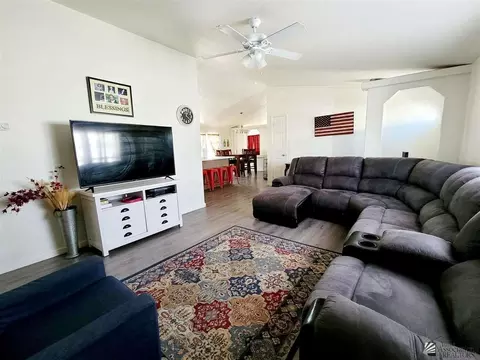13664 E 46 St, Yuma, AZ 85367 photo 4
