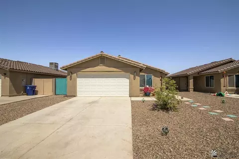 7032 E 38 Pl, Yuma, AZ 85365 photo 1