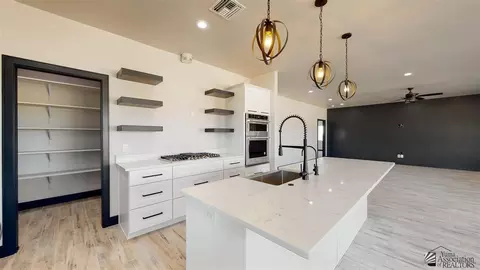 14368 E 55 Ln, Yuma, AZ 85367 photo 4