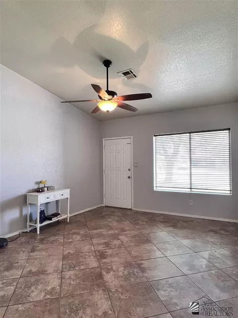 11261 E 24 Ln, Yuma, AZ 85367 photo 2