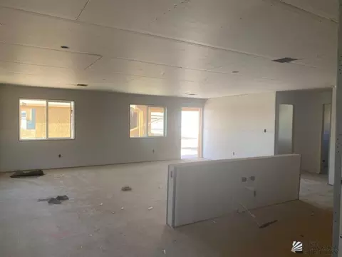7580 E 43 Pl, Yuma, AZ 85365 photo 2
