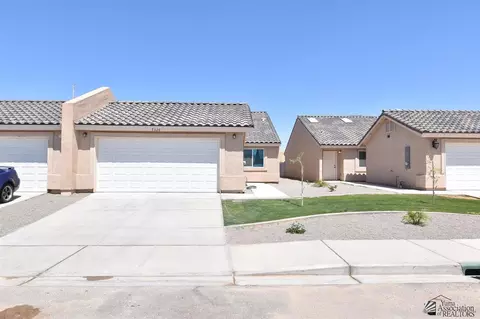 7326 E 37 Pl, Yuma, AZ 85365 photo 1