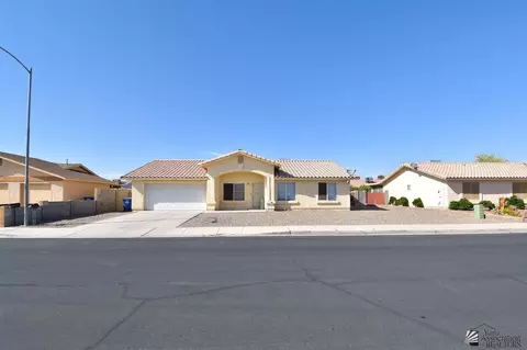 6228 E 42 St, Yuma, AZ 85365 photo 2