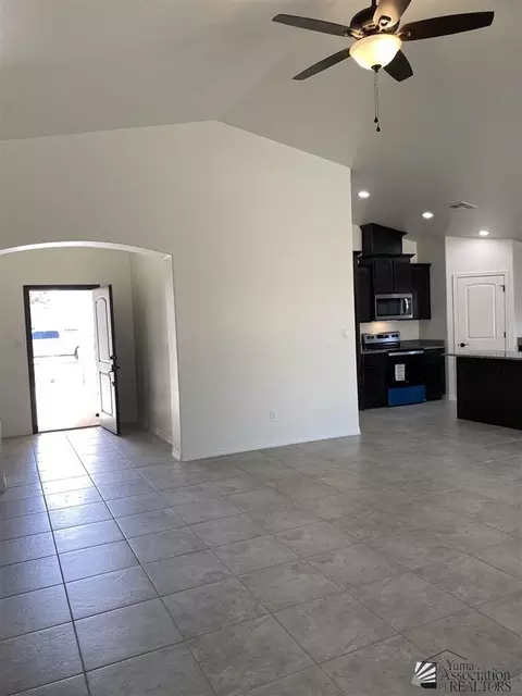 12660 E 49 Dr, Yuma, AZ 85367 photo 9