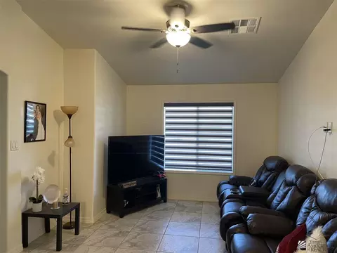677 E 14 St, Somerton, AZ 85350 photo 5
