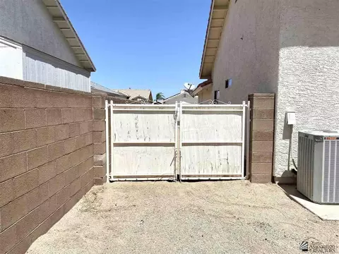 10585 E 38 St, Yuma, AZ 85364 photo 11