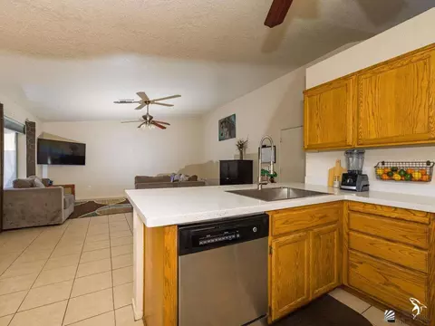 6356 E 42 St, Yuma, AZ 85365 photo 8
