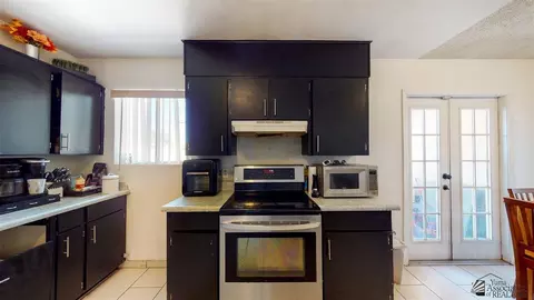 4138 W Daisy St, Yuma, AZ 85364 photo 8