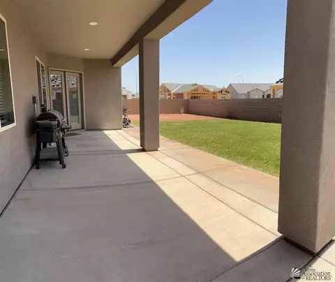 8487 E 37 Pl, Yuma, AZ 85365 photo 23