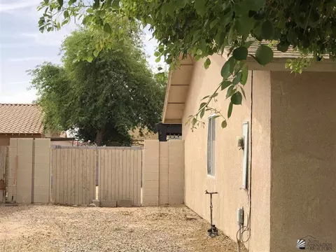 6301 E 43 St, Yuma, AZ 85365 photo 4