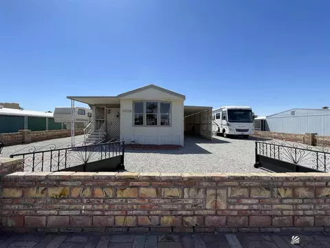 13429 E 49 Dr, Yuma, AZ 85367 photo 2