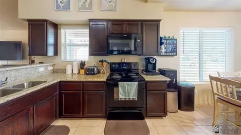 7042 E 38 Pl, Yuma, AZ 85365 photo 10