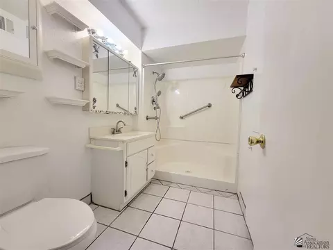 2076 E 25 Pl, Yuma, AZ 85365 photo 11