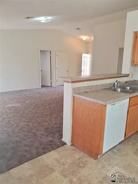 11394 E 25 Pl, Yuma, AZ 85367 photo 9