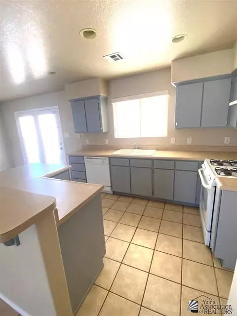 10351 E 38 St, Yuma, AZ 85365 photo 6
