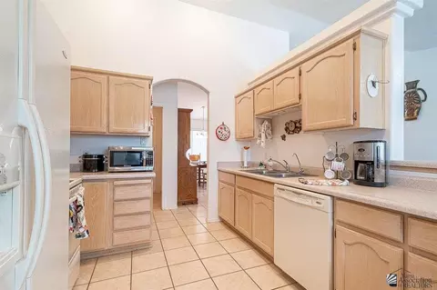 10390 E 36 Pl, Yuma, AZ 85365 photo 8