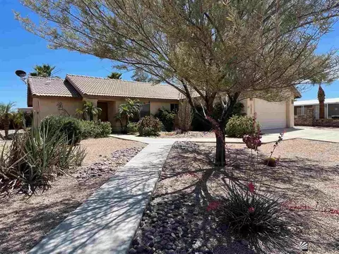 13861 E 53 St, Yuma, AZ 85367 photo 1