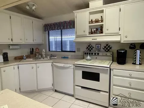 11367 E 36 Pl, Yuma, AZ 85367 photo 16