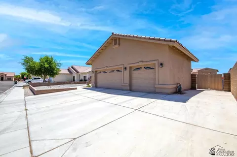 10415 E 39 Pl, Yuma, AZ 85365 photo 7