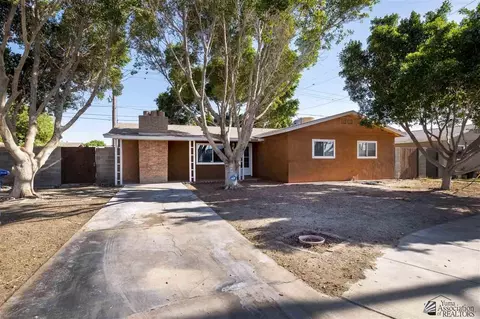 2097 E 26 St, Yuma, AZ 85365 photo 2