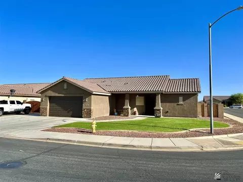 7829 E 37 Pl, Yuma, AZ 85365 photo 2