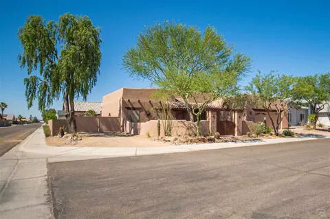 10670 E 38 Pl, Yuma, AZ 85365 photo 2