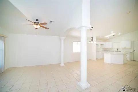 10144 E 37 Pl, Yuma, AZ 85365 photo 4