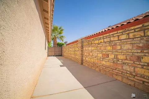 10144 E 37 Pl, Yuma, AZ 85365 photo 32