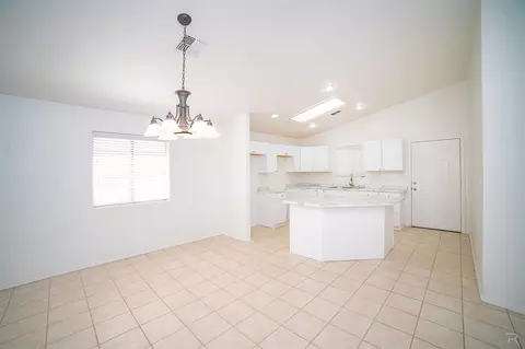 10144 E 37 Pl, Yuma, AZ 85365 photo 10
