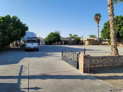 13745 E 47 St, Yuma, AZ 85367 photo 3